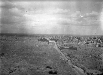 Wiosna 1945 roku. Panorama