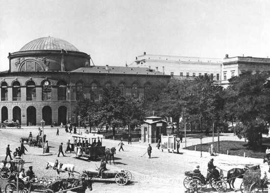 Jak na przestrzeni dekad wyglądał Plac Krasińskich?