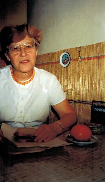 <strong>Dzielna 7a</strong>, 1984