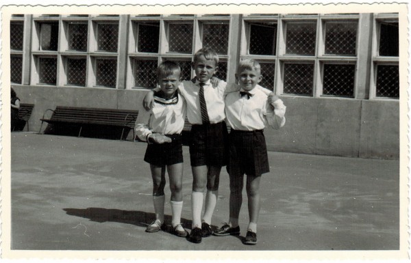 <strong>Miła 7</strong>, 1961