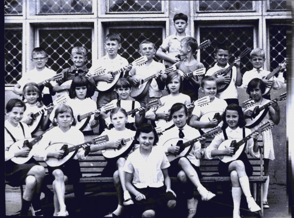 <strong>Miła 7</strong>, 1963