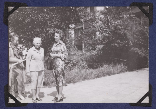 <strong>Bonifraterska 3/11</strong>, 1975