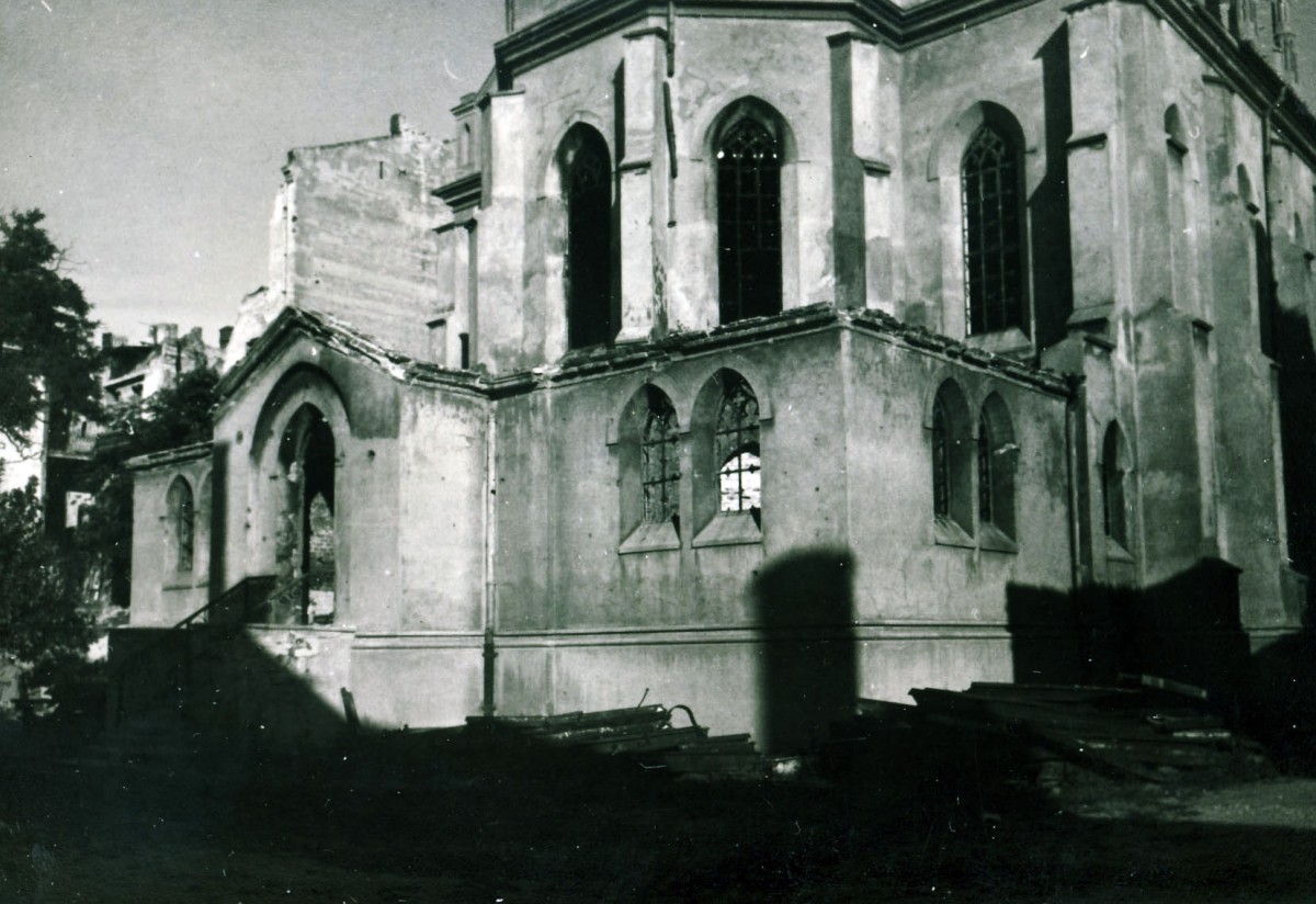 Krajobraz po wojnie, wiosna 