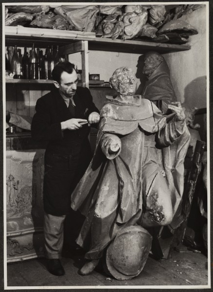 <strong>Al. Solidarności 80</strong>, 1952