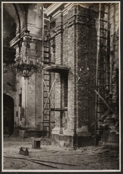 <strong>Al. Solidarności 80</strong>, 1946