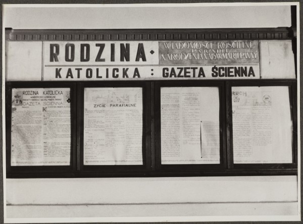 <strong>Al. Solidarności 80</strong>, 1952