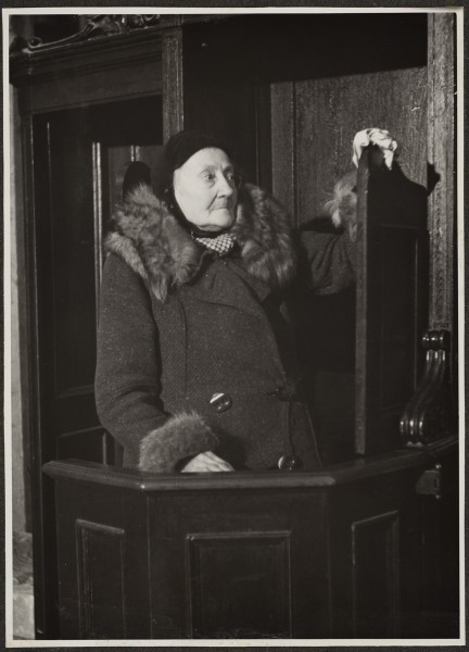 <strong>Al. Solidarności 80</strong>, 1952