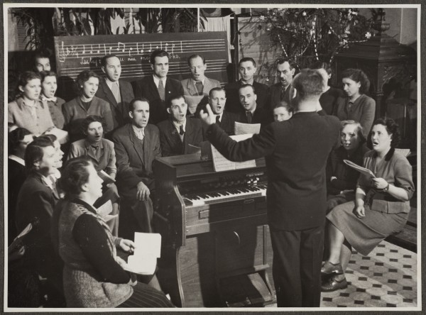 <strong>Al. Solidarności 80</strong>, 1952