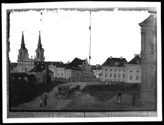 Plac Krasińskich z widokiem