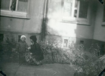 Kobieta z dzieckiem w