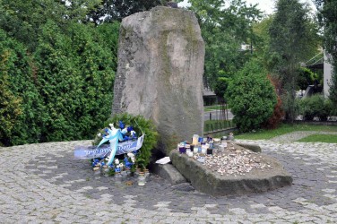 Bunkier Anielewicza - obelisk