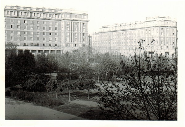 <strong>Anielewicza 2</strong>, 1966