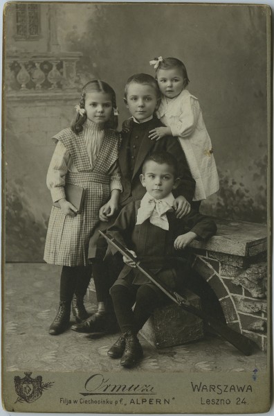 <strong>Solidarności 72</strong>, 1910