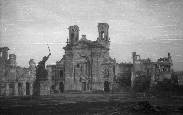 <strong>Plac Krasińskich</strong>, 1947